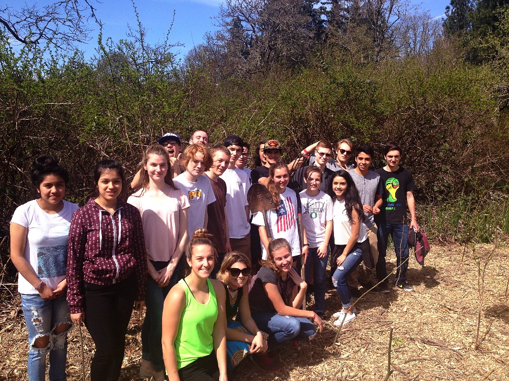 Salmon Watch Service Learning: Hood River Valley High School